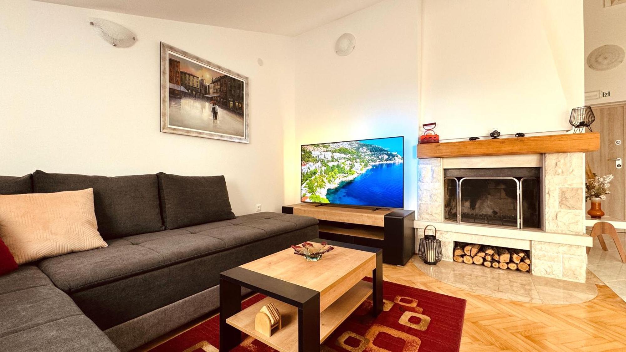 Penthouse Lapis Lejlighed Split Eksteriør billede